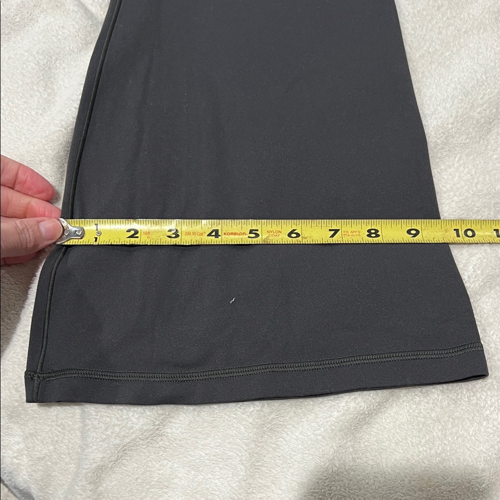Offline by Aerie High Rise Flare Grey Legging Sz Small - Picture 9 of 11